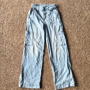 American Eagle Light Blue Jeans super high rise baggy wide leg size 000 regular